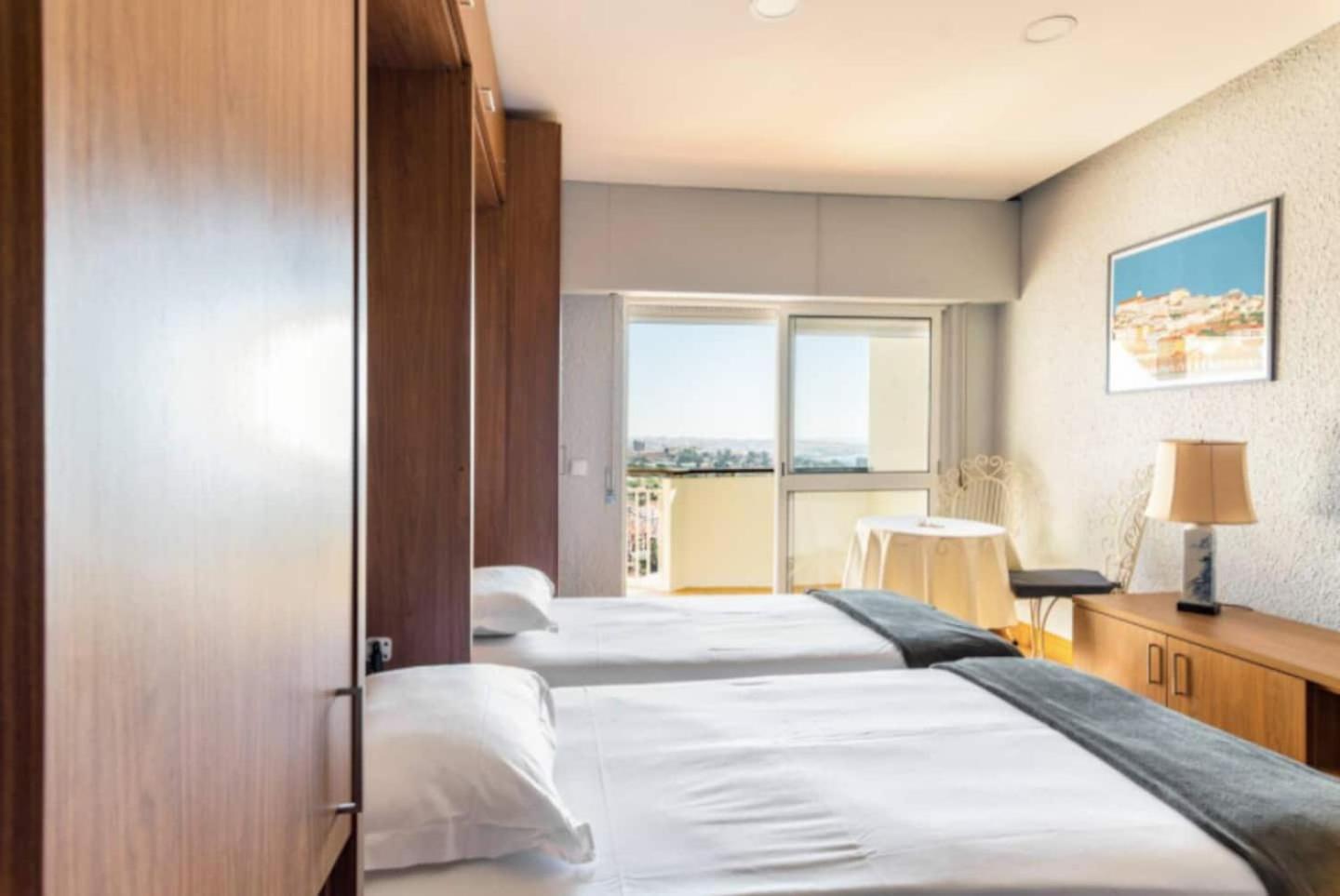 Wonderful Studio In Cascais With Sea View Екстер'єр фото